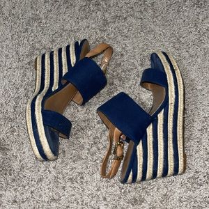 Vince Camuto Wedges